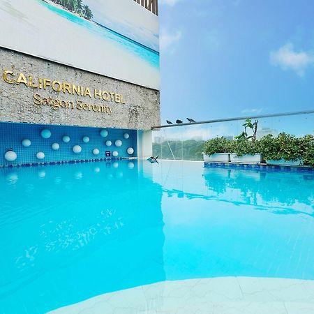 California Saigon Hotel & Rooftop Pool Ho Chi Minh City Exterior photo