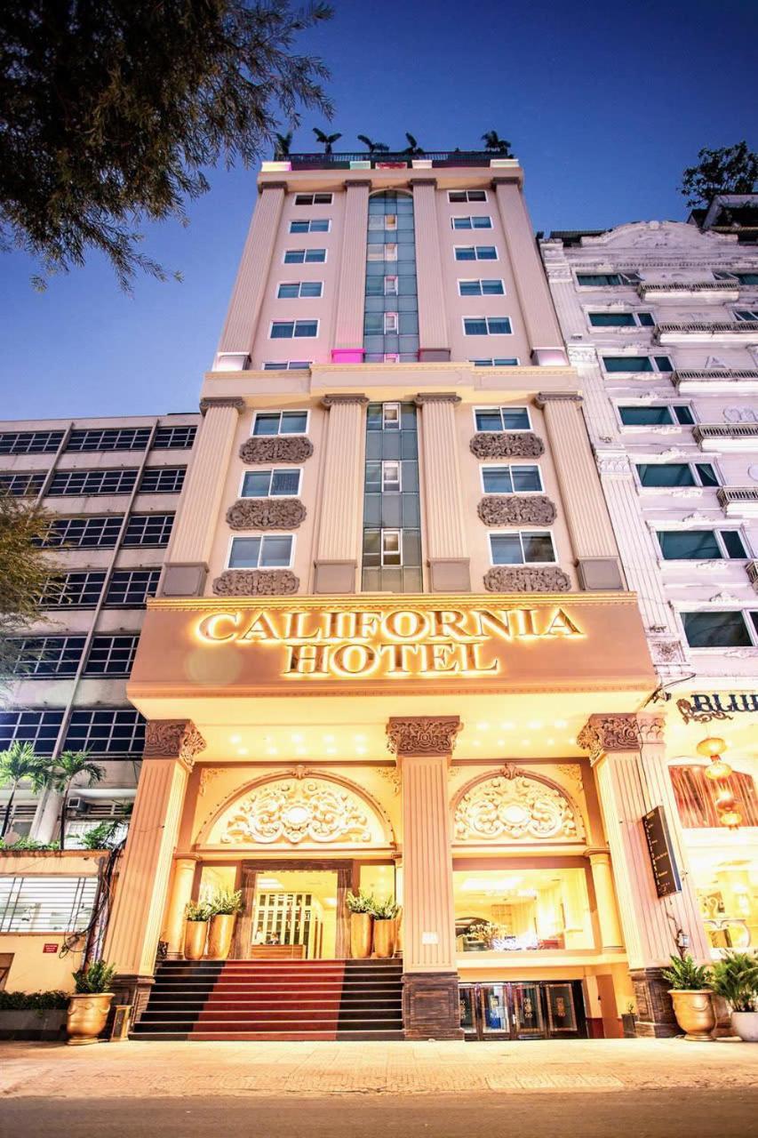California Saigon Hotel & Rooftop Pool Ho Chi Minh City Exterior photo